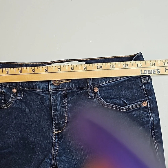 Abercrombie Ladies Jeans Sz 2 - Picture 6 of 9